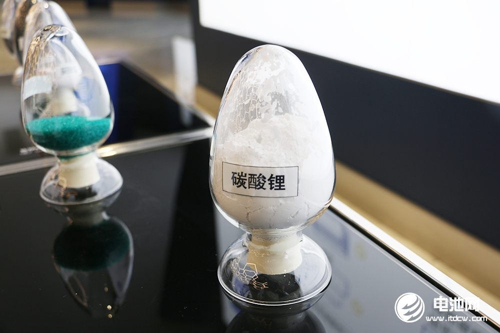流拍！價格奔向7萬元/噸新關口！鋰鹽企業頻發聲
