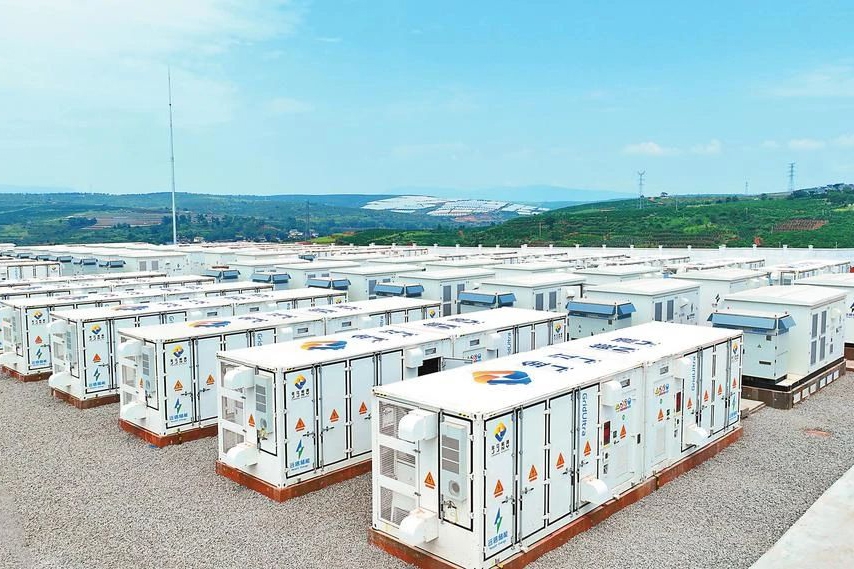 云南最大規?！霸淳W荷儲”新能源集群項目建成投產