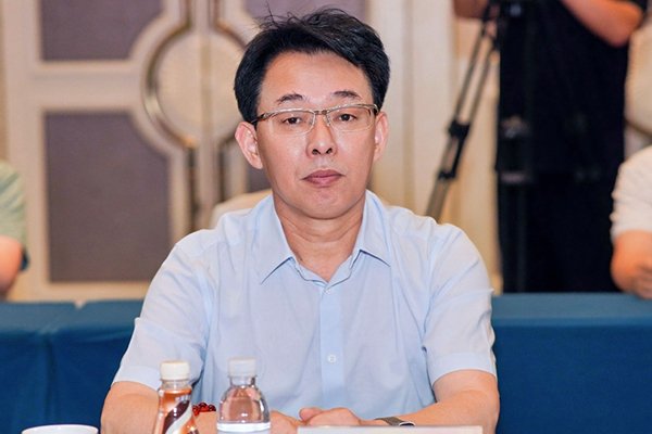 于清教：柔肩擎千鈞！致敬電池新能源產業木蘭力量