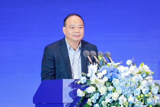 寧德時代曾毓群：行業不要卷價格 而要卷技術、質量、安全