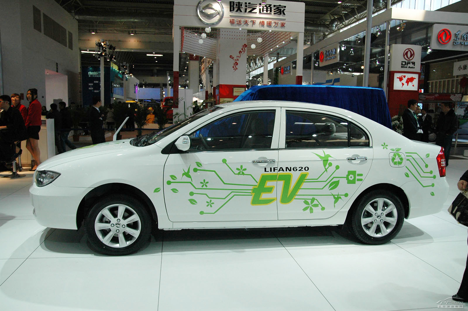 北京：電動車充電裝置可向供電公司申請 免費(fèi)安裝