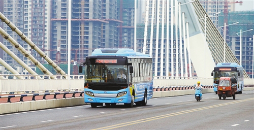 重慶市2013-2015年推廣應用三千輛新能源汽車