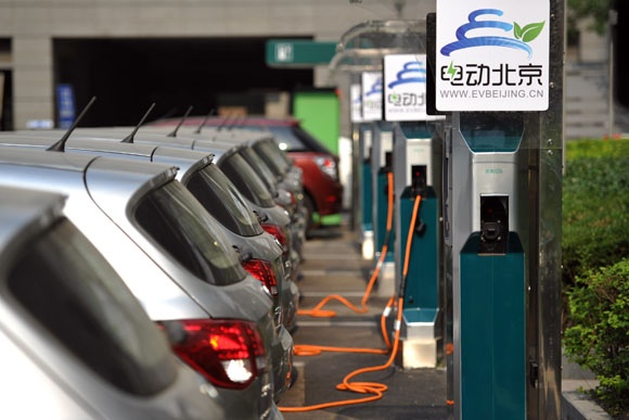 新能源汽車補(bǔ)貼政策謀變 專家提示勿忘公平競(jìng)爭(zhēng)審查