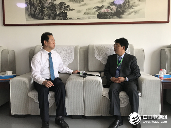 奧冠集團(tuán)董事長(zhǎng)孟繁友接受中國(guó)電池網(wǎng)獨(dú)家專訪