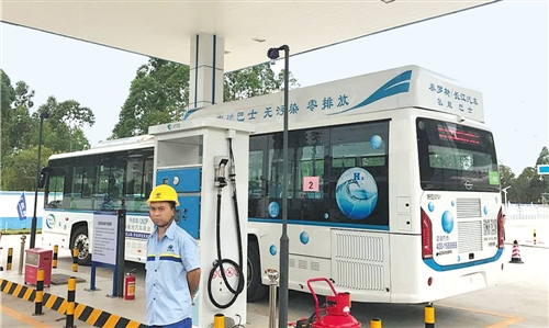 位于廣東省佛山市南海區丹灶鎮的瑞暉加氫站是全國首個全商業化運營的加氫站