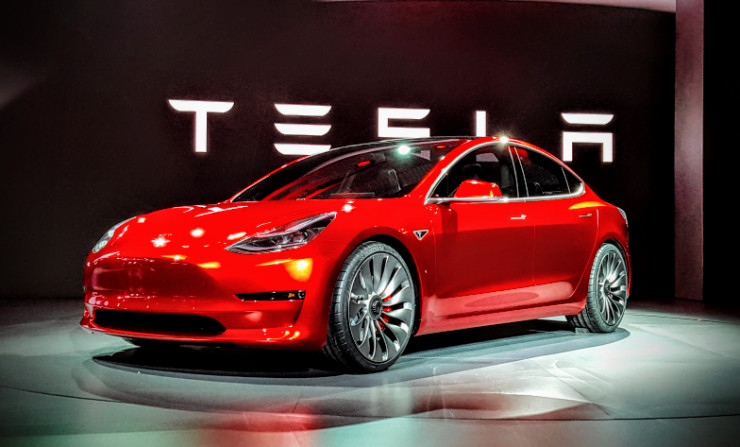 Model 3推遲生產計劃 特斯拉第三季度財報虧損超預期