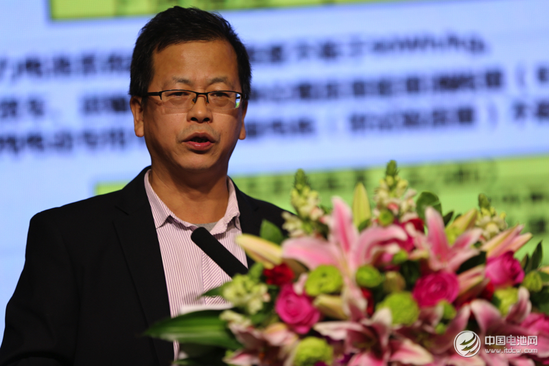 崔東樹(shù)：充電樁建設(shè)處于飽和狀態(tài) 大量建樁浪費(fèi)了很多社會(huì)資源
