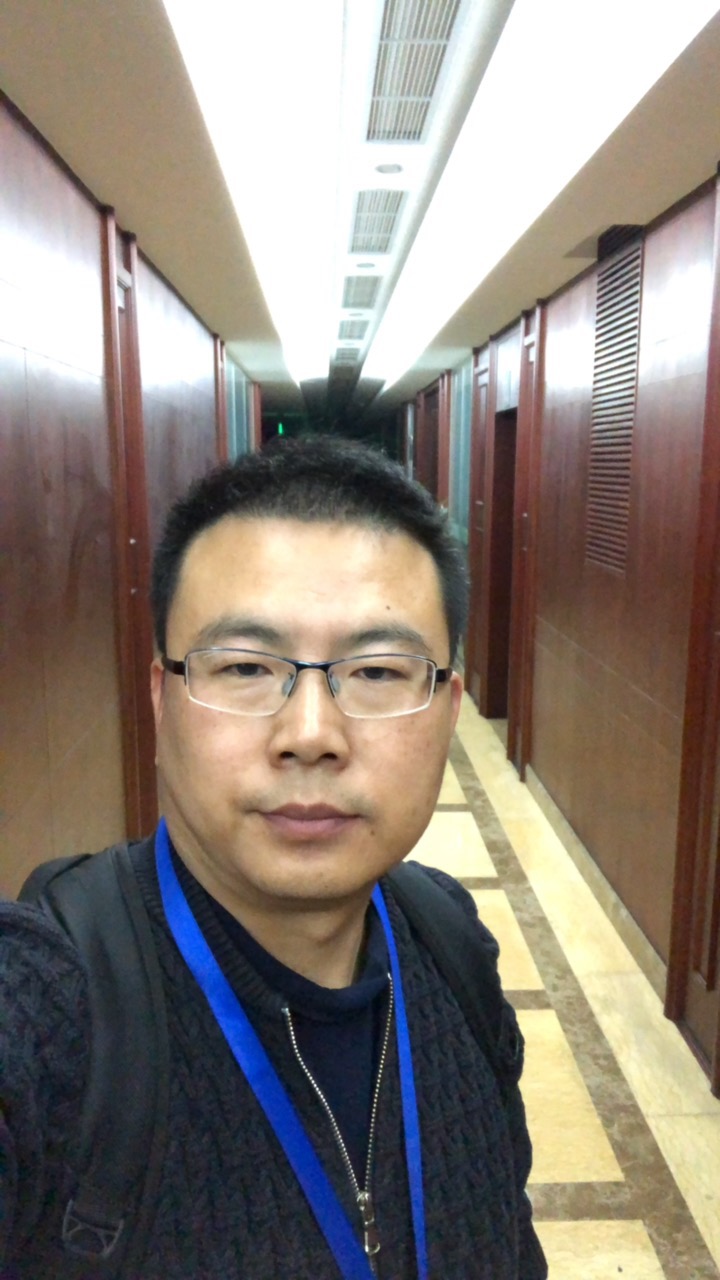 四川雅化鋰業(yè)科技有限公司總經(jīng)理周堅(jiān)琦 四川雅化鋰業(yè)科技有限公司總經(jīng)理周堅(jiān)琦