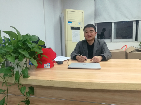深圳金信諾光電技術(shù)有限公司總經(jīng)理崔浩 深圳金信諾光電技術(shù)有限公司總經(jīng)理崔浩