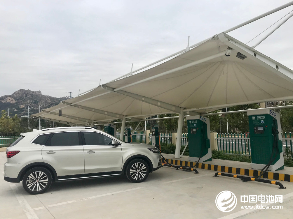 疫情拐點未到 車市曙光已現