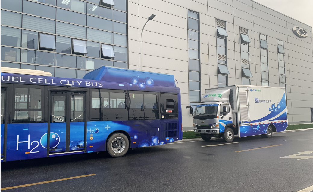 主機廠涉水燃料電池乘用車：一朵漣漪能否成浪潮？
