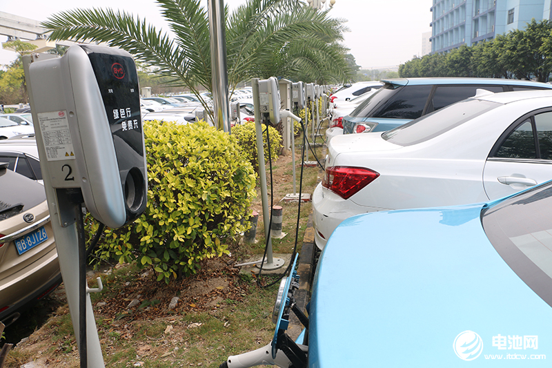 中消協：新能源電動汽車充電使用記住這幾點 省心少煩惱
