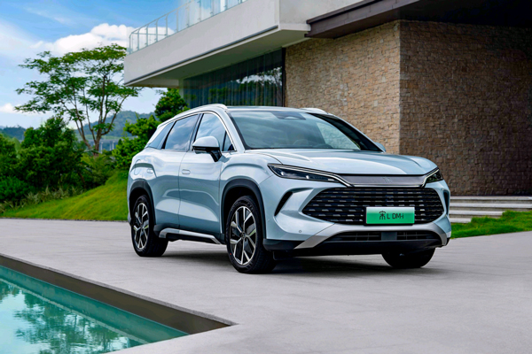13.58萬元起售！更懂中國人的SUV！比亞迪宋家族雙王炸齊發