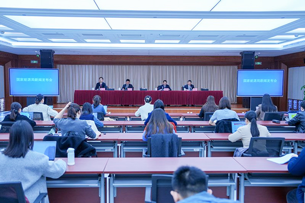 國家能源局：我國新型能源體系建設穩步推進 風電、光伏部分產品價格回升